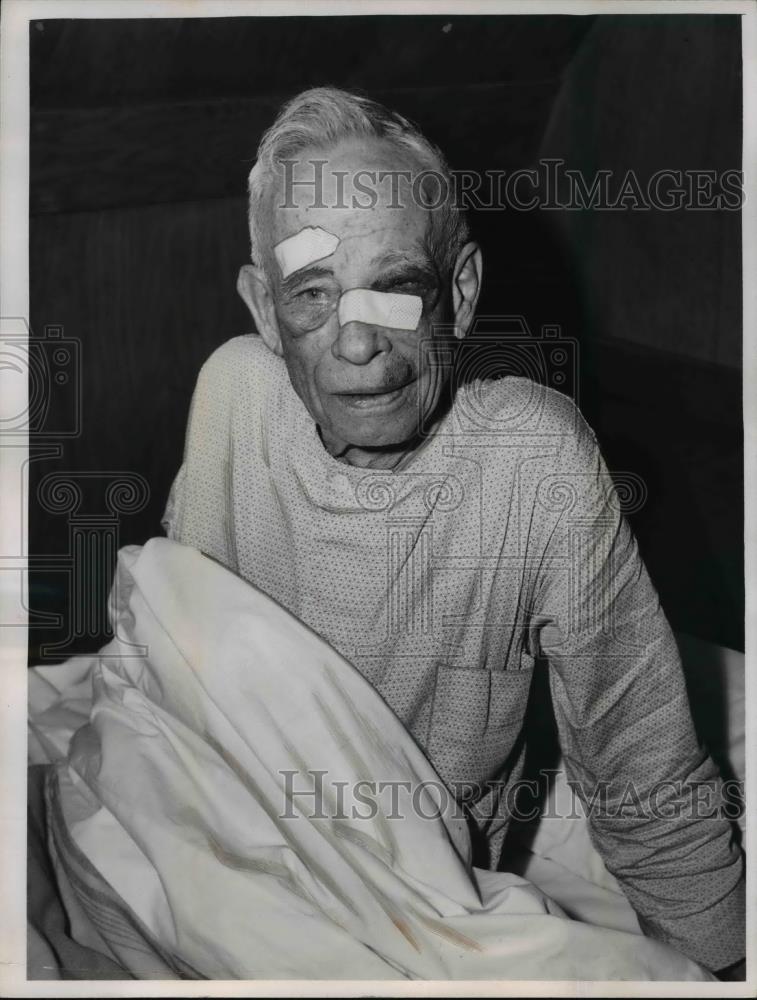 1962 Press Photo August Kilmer,74, of Shaker Hts. - Historic Images