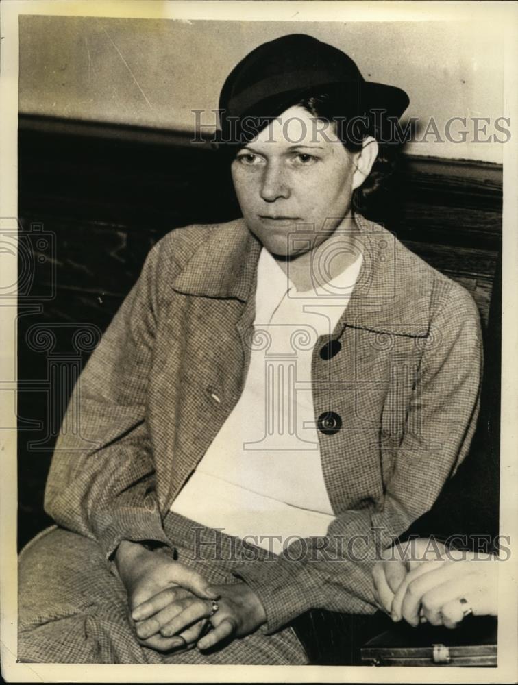 1936 Press Photo Mrs Robert Penland Wife of Steel Worker in Courtroom - Historic Images