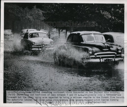 1950 Press Photo Boston Mass, heavy rains cause flooding - Historic Images