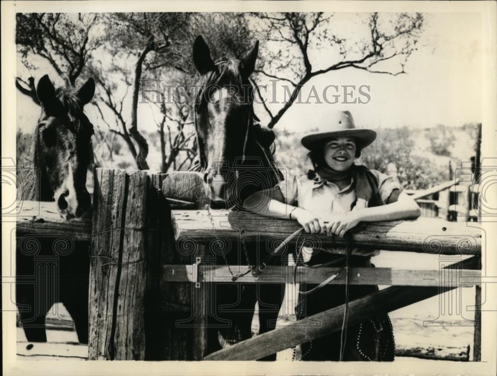 1933 Press Photo Eleanor Young, Girl of the Golden West - Historic Images