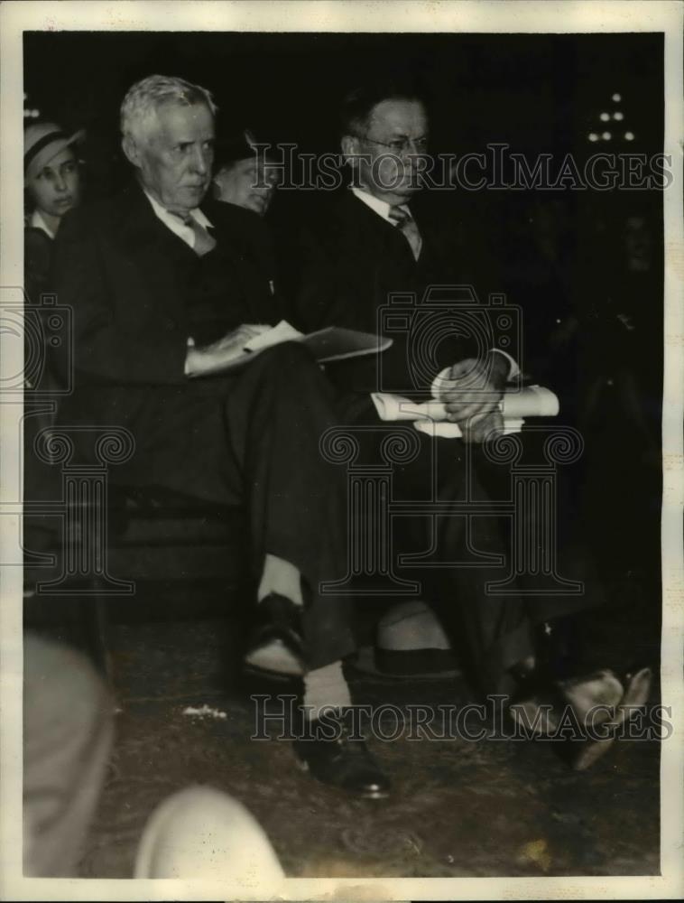 1934 Press Photo Former Sen. Jim Read and Dr. Writ at brain trust hearing. - Historic Images