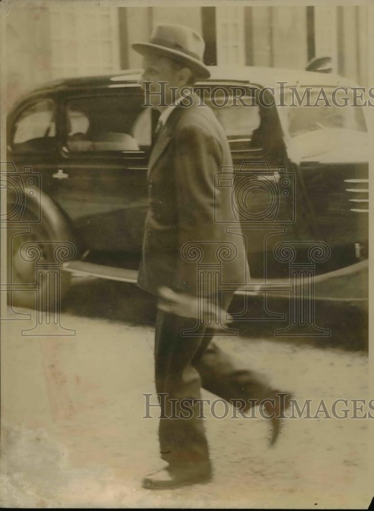 1936 Press Photo Camille Chautemps, Arbitrater for French Worker and Employers. - Historic Images