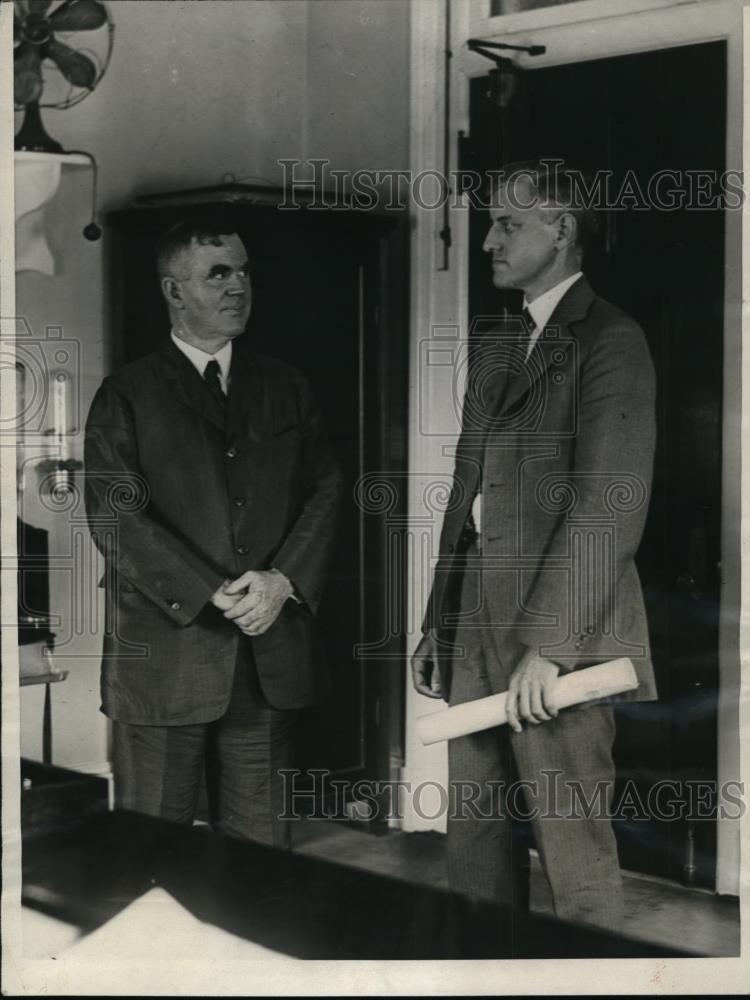 1923 Press Photo Clyde W. Werburton, Director Extension Dept. of Agriculture - Historic Images