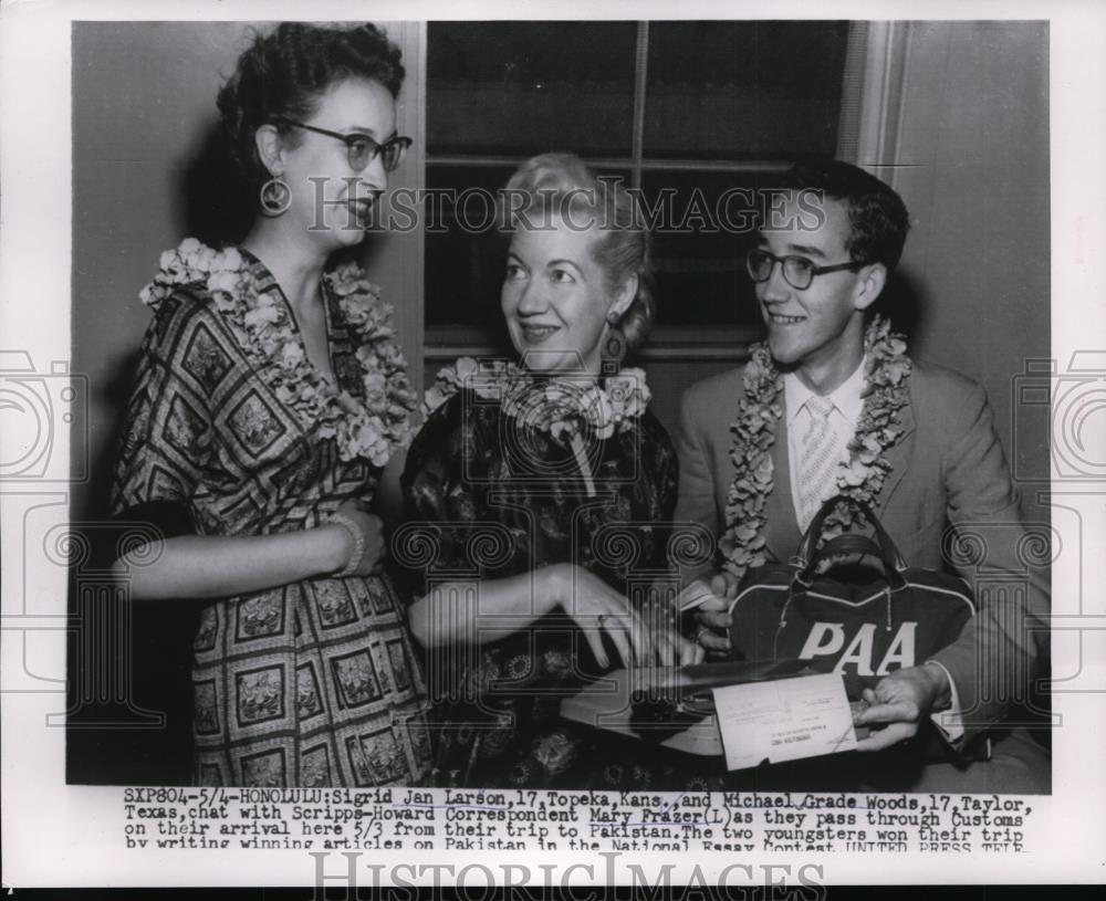 1954 Press Photo Sigrid Jan Lawson, Michael Grade Woods &amp; Correspondent Frazer - Historic Images