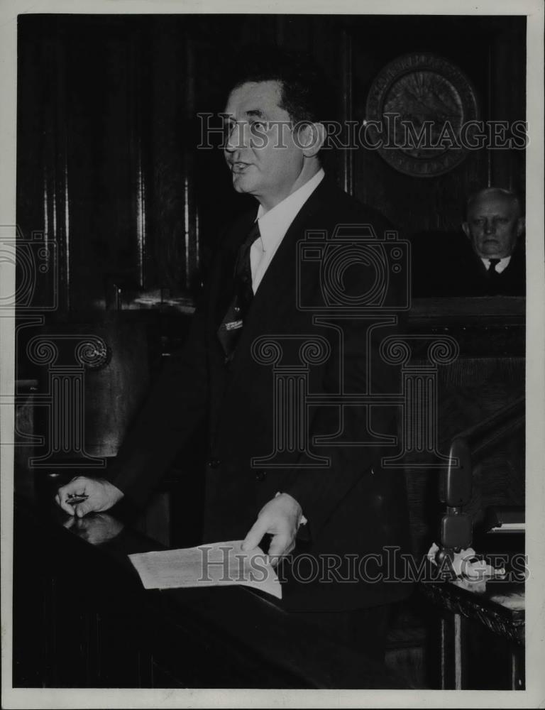 1947 Press Photo Mayor Frank J Lausche - nee51768 - Historic Images