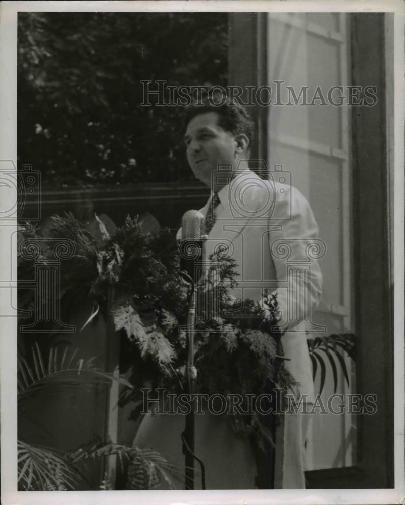 1943 Press Photo Frank Lausche of Ohio - nee51761 - Historic Images