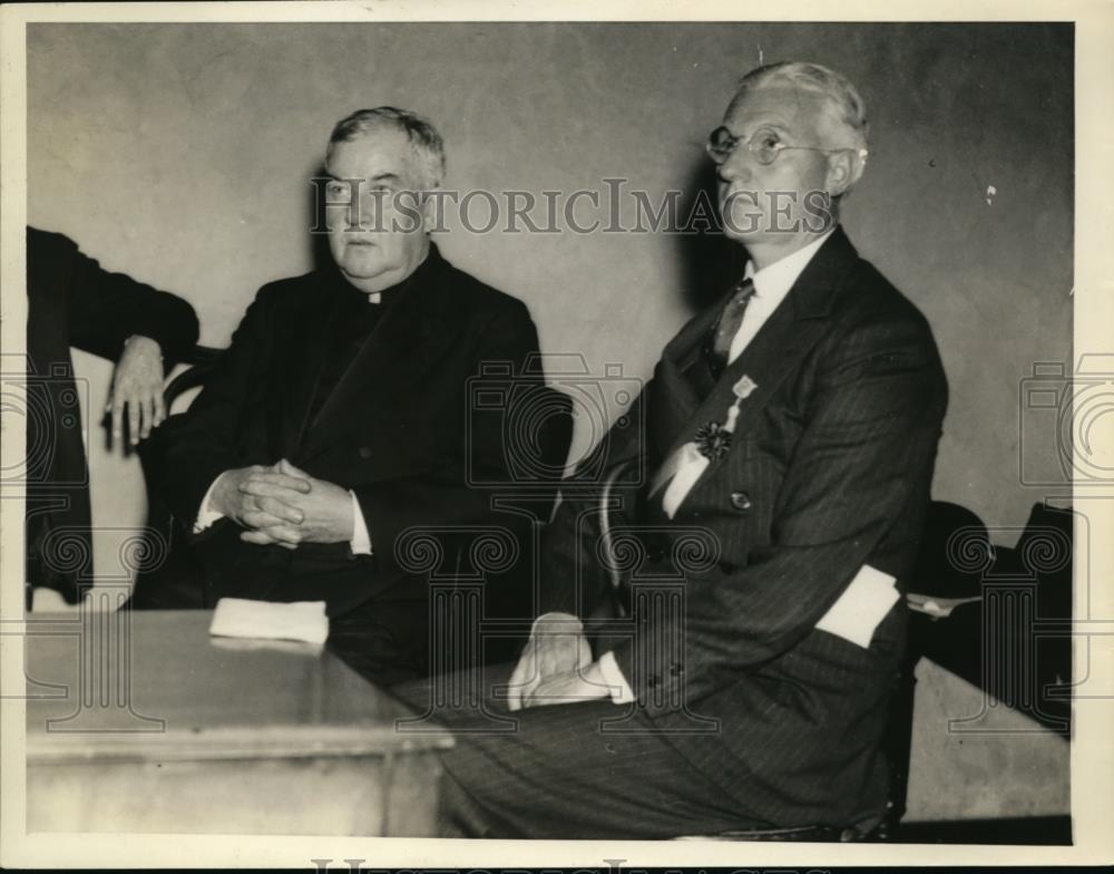 1935 Press Photo Rev.Hugh C. Boyle (left) Bishop of Pittsburgh, Pa. - nee49474 - Historic Images