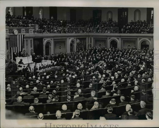 1939 Press Photo President Roosevelt Speaks from Rostrum in CongressionalSession - Historic Images