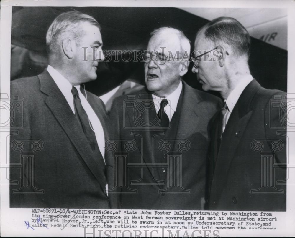 1954 Press Photo John Foster Dulles Herbert Hoover Jr and Walter Bedell Smith - Historic Images