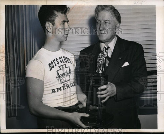 1950 Press Photo David Armstrong Director Boy's Club of America - nee56336 - Historic Images