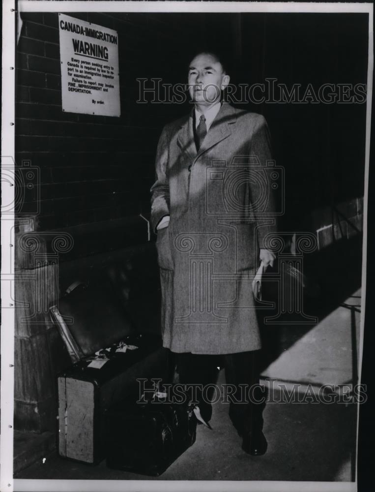 1956 Press Photo Corliss La Mont. - nee53327 - Historic Images