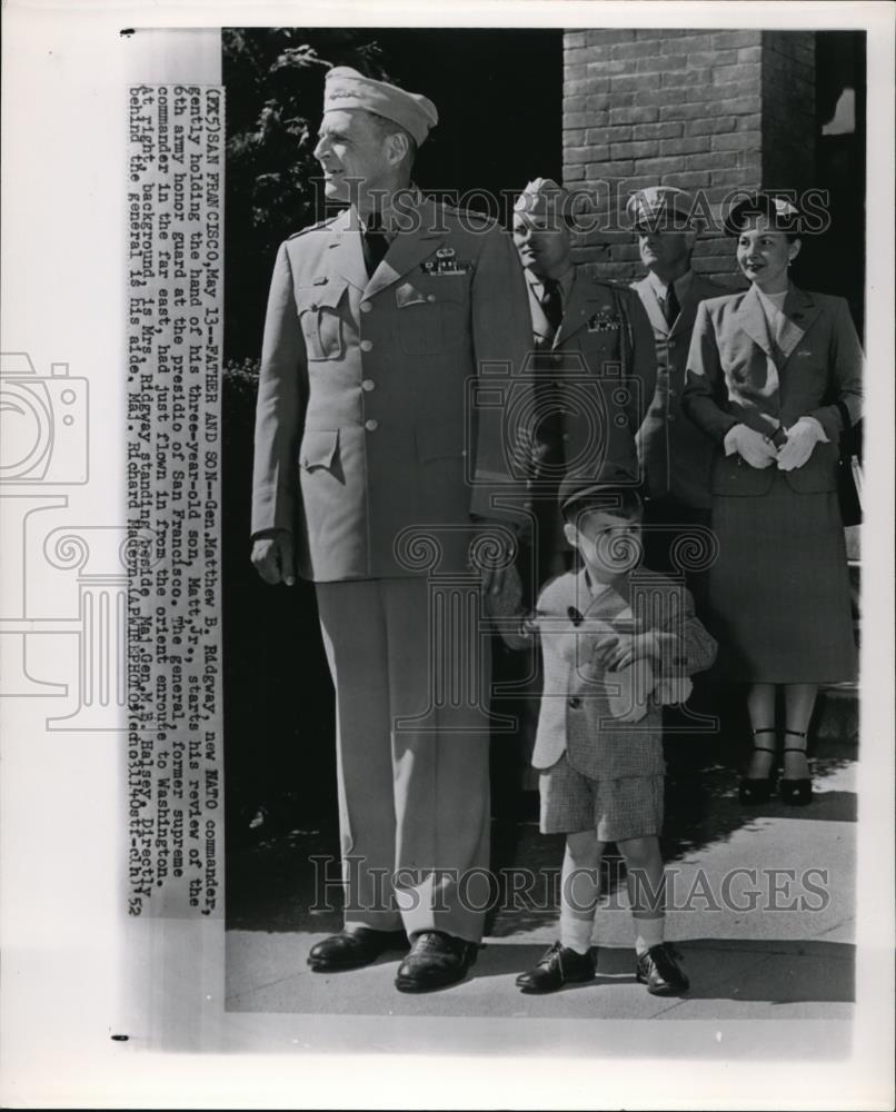 1952 Press Photo Gen. Ridgway &amp; son at 6th Army Honor Guard at Presidio, S.F&gt; - Historic Images