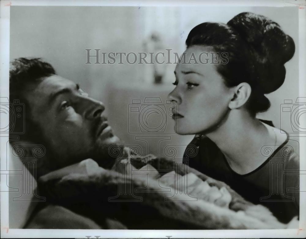 1972 Press Photo Vyacheslav Tihonov Ludmila Savelyeva "War and Peace" - Historic Images