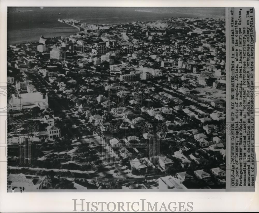 1961 Press Photo The Aerial View of Port Luanda the Portuguese Liner be Heading - Historic Images