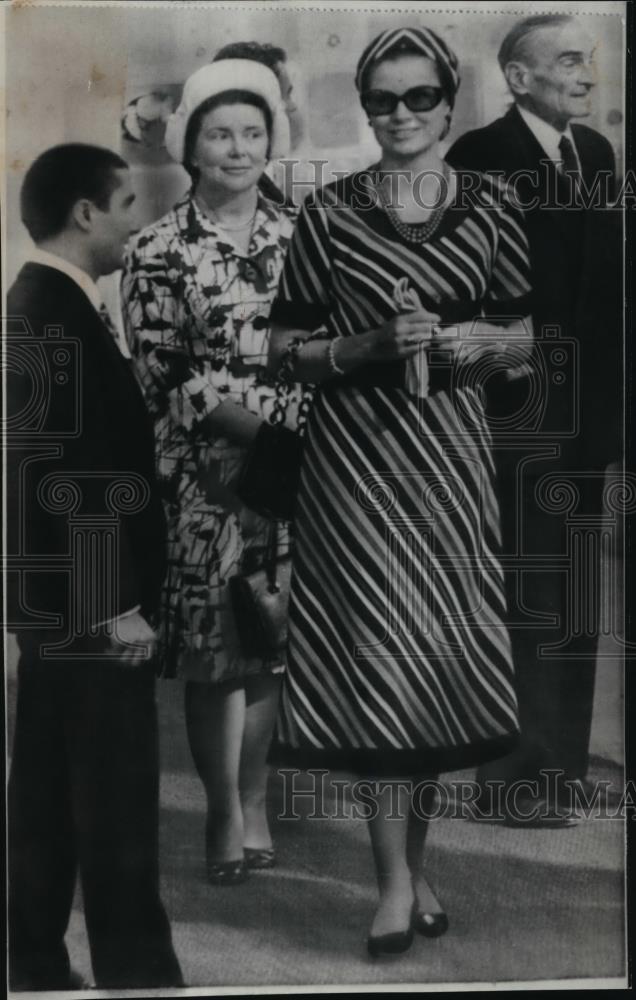 1970 Press Photo Princess Grace Wore Striped Dress Visiting Monaco Flower Show - Historic Images