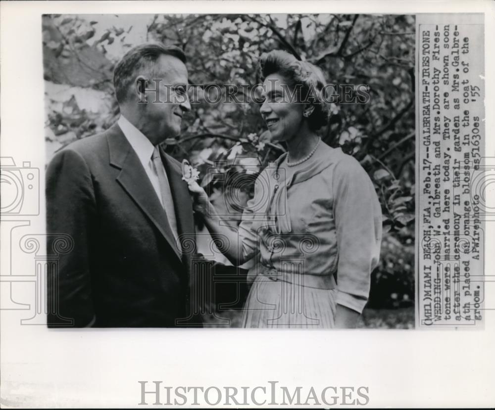 1955 Press Photo John W. Galbreath and Mrs. Dorothy Firestone&#39;s Wedding at Miami - Historic Images