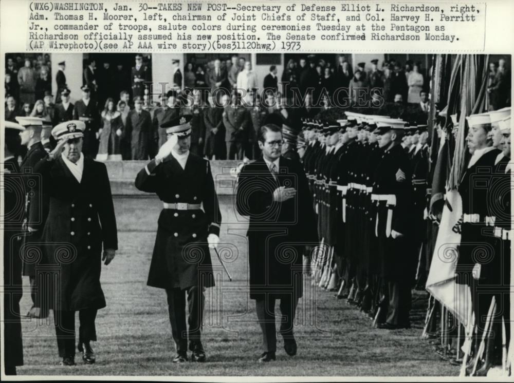 1973 Press Photo Secretary of Defense Elliot Rihardson and Adm. Thomas Moore - Historic Images