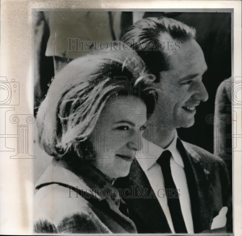 1964 Press Photo Princess Irene of Holland with her fiance Prince Don Carlos - Historic Images