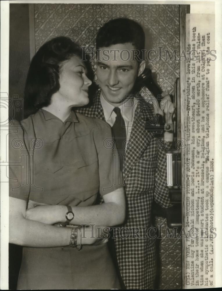 1938 Press Photo Sweet Valentine for D. Richon &amp; D. Johnson at their home. - Historic Images