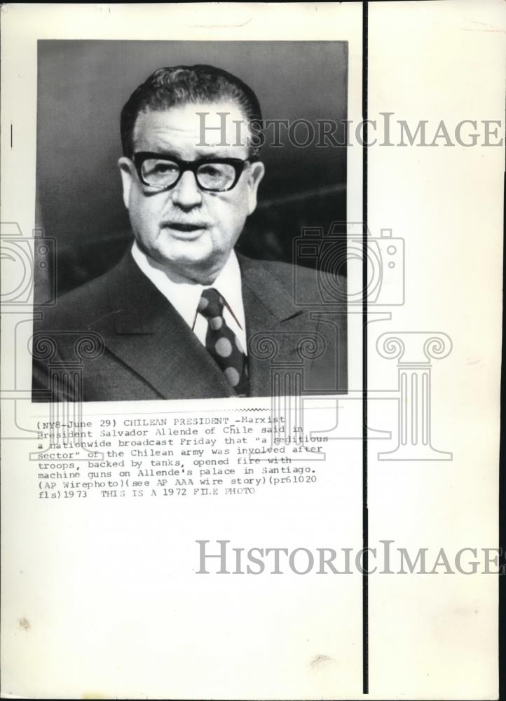 1973 Press Photo Chilean President admits sedition of Chilean army in Santiago - Historic Images