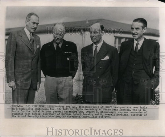 1951 Press Photo Four top U.S officials meet a shape headquarters near Paris - Historic Images