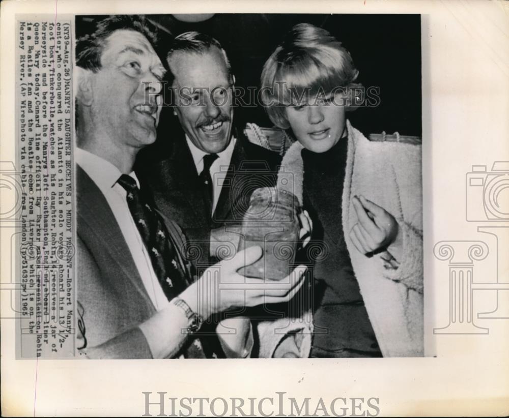 1965 Press Photo Robert Manry conquered the Atlantic in his solo voyage - Historic Images