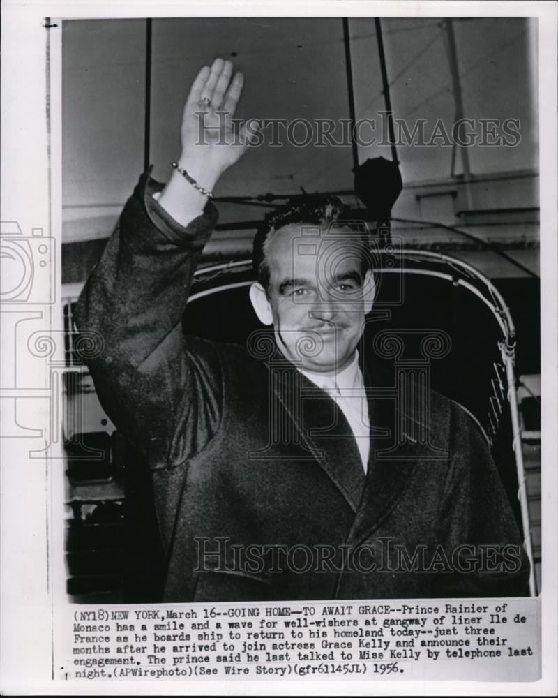 1956 Press Photo Prince rainier of Monaco has a smile and a wave for well-wisher - Historic Images