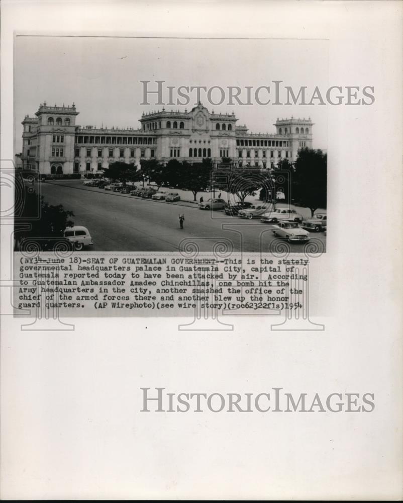 1954 Press Photo The governmental headquarters palace in Guatamela City - Historic Images