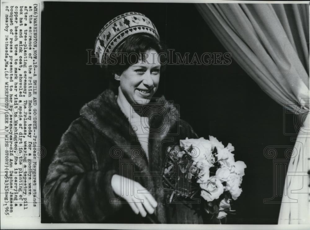 1965 Press Photo Princess Margaret after a tree planting ceremony - Historic Images