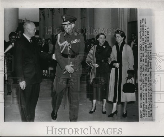 1953 Press Photo Pres. Eisenhover Takes King Paul by the Arm in Welcoming - Historic Images