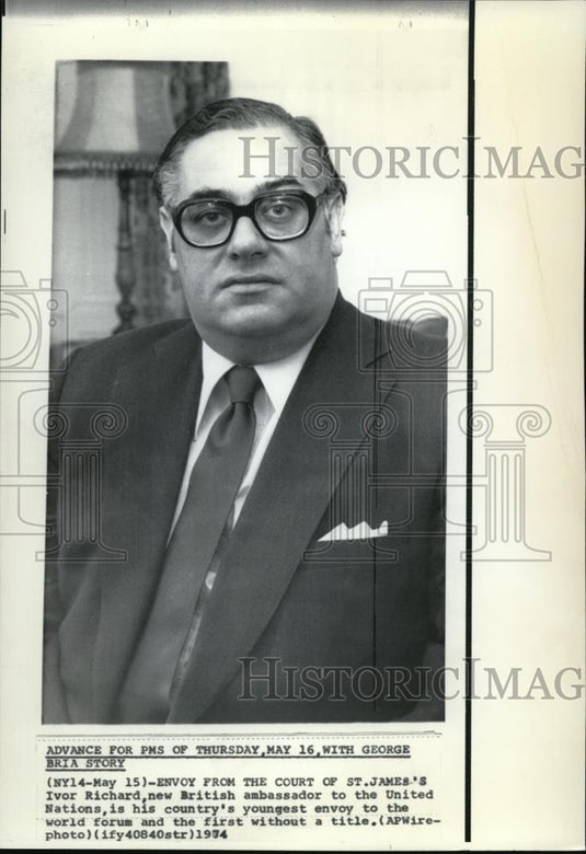 1974 Press Photo Ivor Richard, British youngest envoy to the world forum - Historic Images