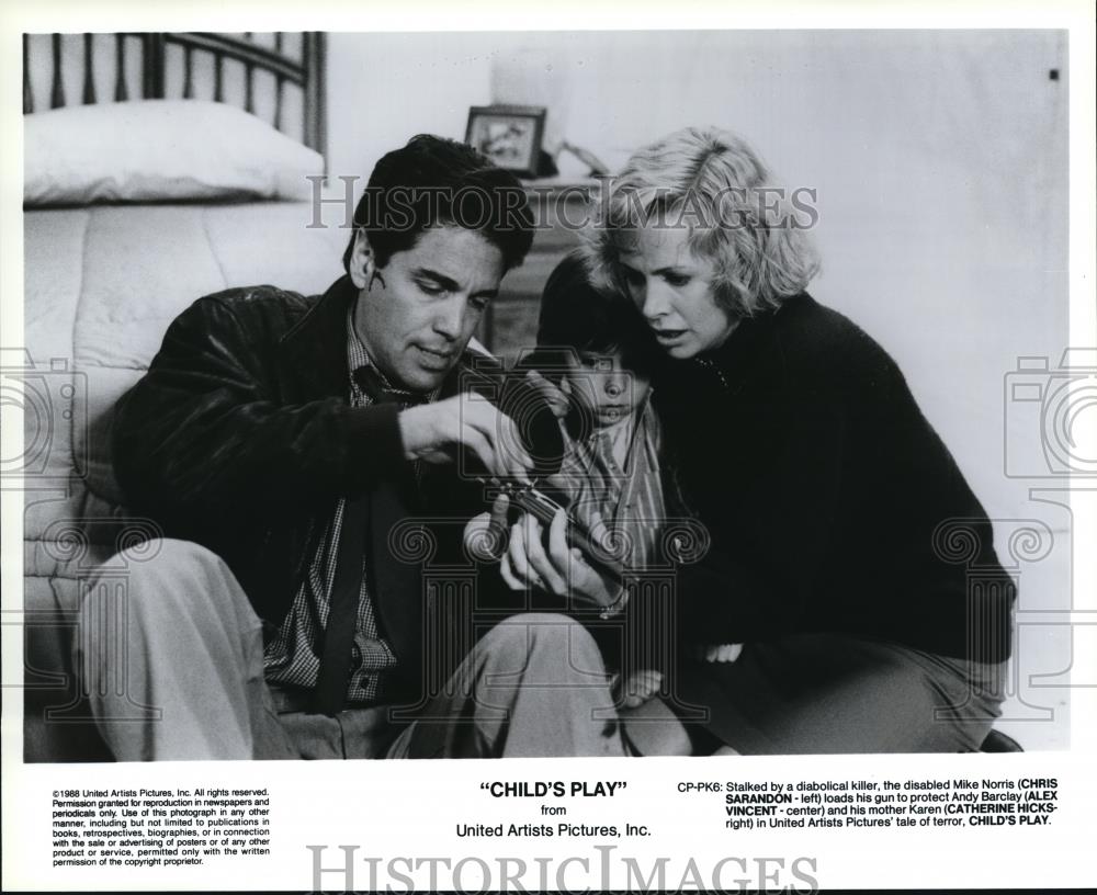 1989 Press Photo Chris Sarandon Alex Vincent and Catherine Hicks-Vincent - Historic Images