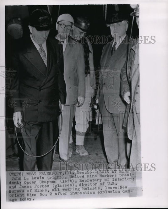 1951 Press Photo Lewis at New Orient Mine No. 2's explosion damage inspection - Historic Images