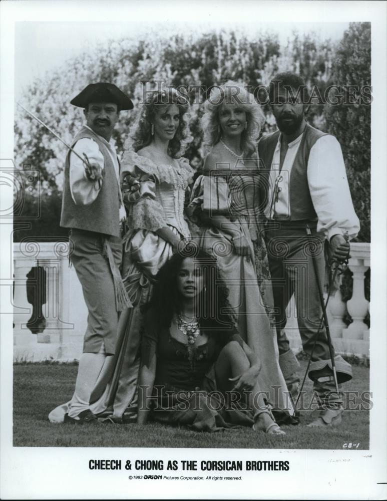 1988 Press Photo Cheech & Ching as the Corsican Brothers - cvp37685 - Historic Images