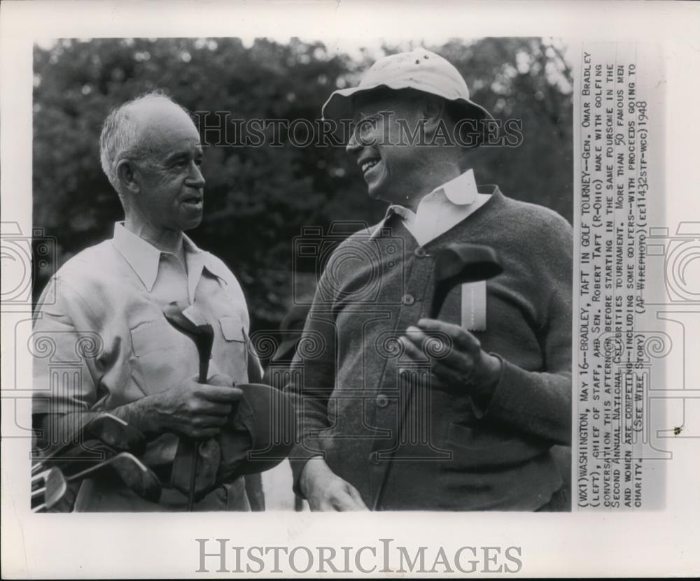 1948 Press Photo Gen. Bradley and Sen. Taft in Golf Tourney - cvw02001 - Historic Images