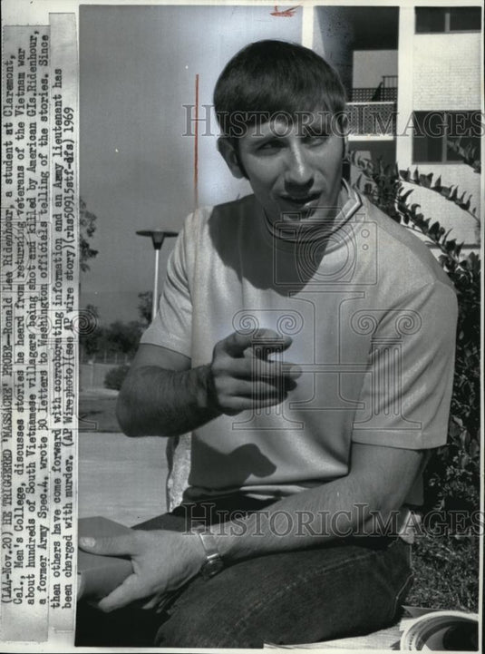 1969 Press Photo Ridenhour, triggered "Massacre" probe - Historic Images