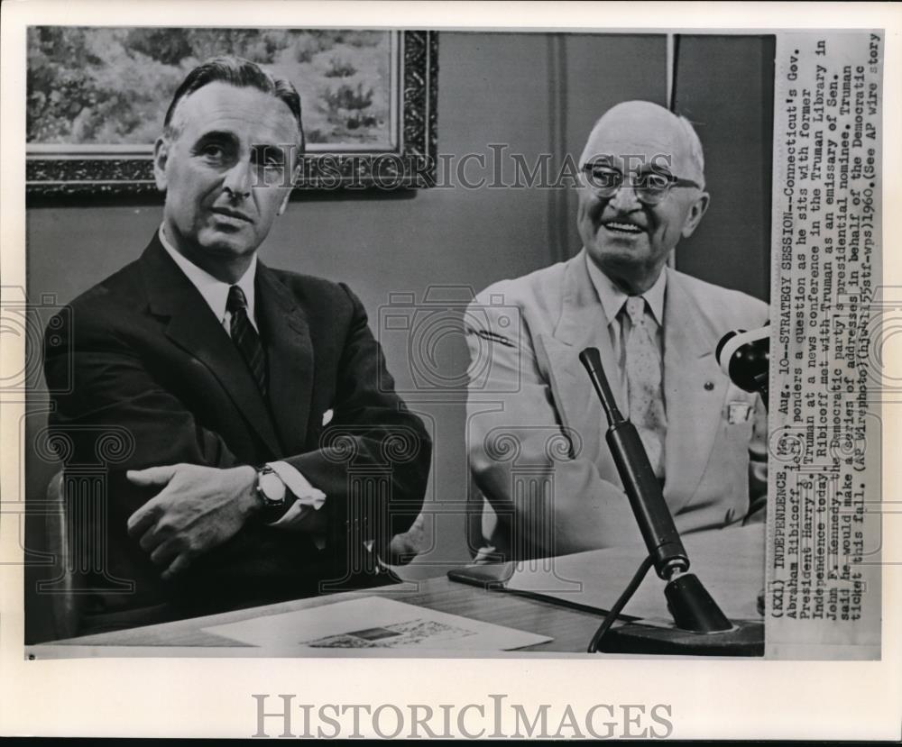 1960 Press Photo Connecticut Gov Abraham Ribicoff with ex-Pres Harry Truman - Historic Images