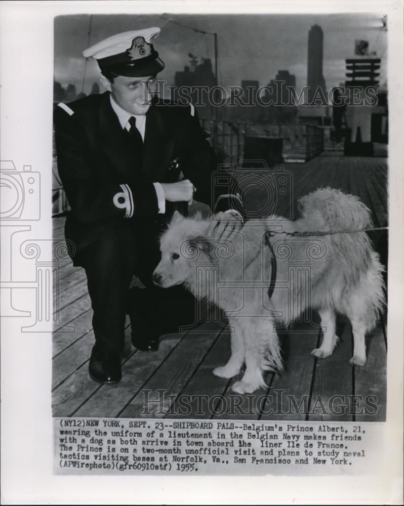 1955 Press Photo Belgium Prince Albert wearing the lieutenant uniform - Historic Images