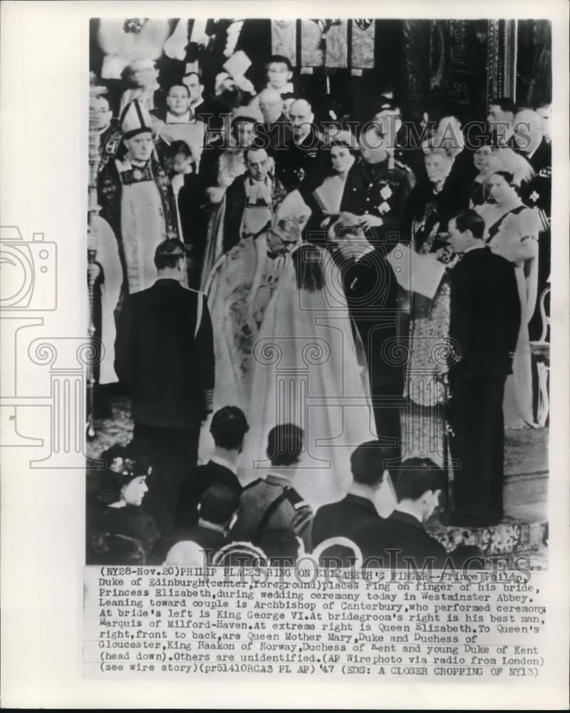 1947 Press Photo Prince Philip and his bride Princess Elizabeth - Historic Images