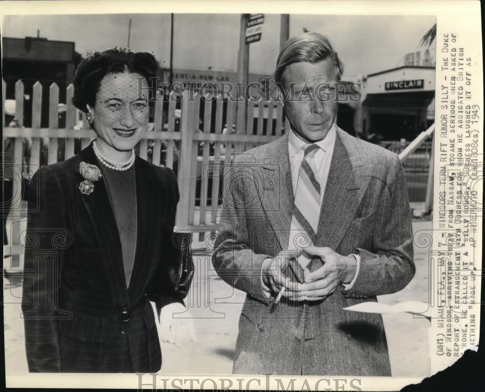 1943 Press Photo The Duke of Windsor arrived from Nassav - Historic Images