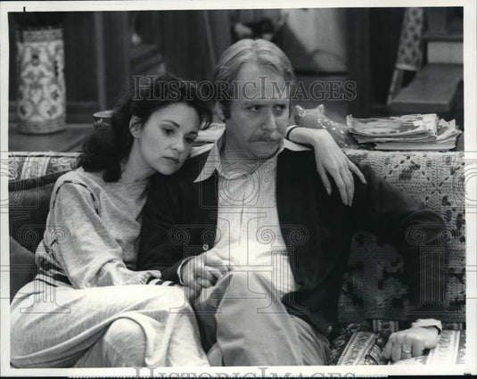 1983 Press Photo Judith Marie Bergan Martin Mull in "Domestic Life" - cvp39667 - Historic Images