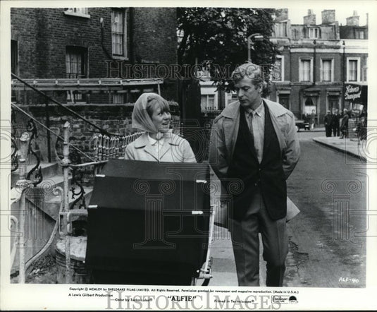 1967 Press Photo Julie Foster & Michael Caine in Alfie - cvp33420 - Historic Images
