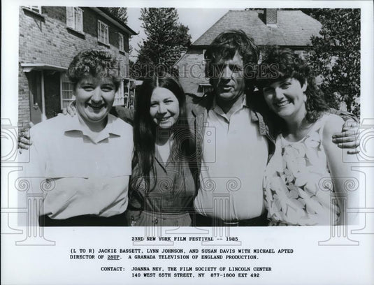 1985 Press Photo Jackie Bassett Lynn Johnson Susan Davis Michael - cvp36888 - Historic Images
