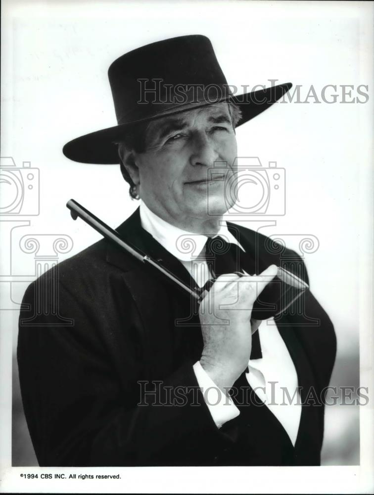 1994 Press Photo Hugh O&#39;Brien in Wyatt Earp: Return to Tombstone - cvp35338 - Historic Images