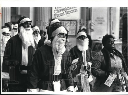 1981 Press Photo Heart Fund Santas - Historic Images