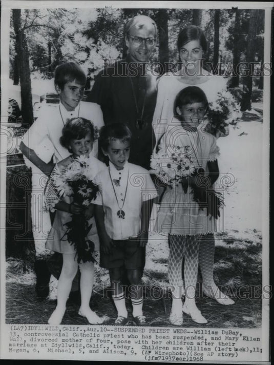 1968 Press Photo William DuBay, controversial Catholic priest, was suspended - Historic Images