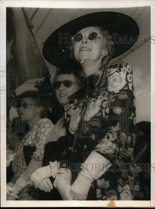 1946 Press Photo Mrs Robert Eichelberger Wife of Commander General 8th Army - Historic Images