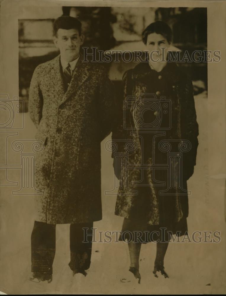 1938 Press Photo Ishbel MacDonal With Norman Ridgley Of Bucking-Hamshire England - Historic Images