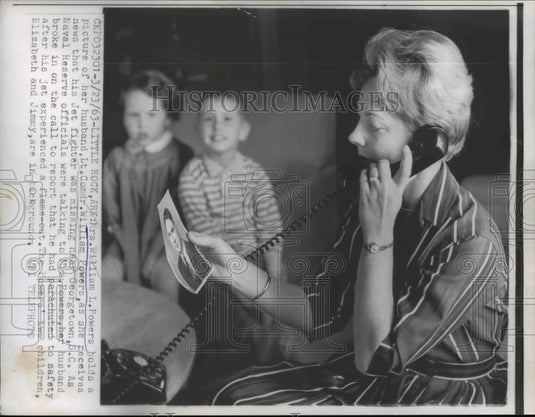 1963 Press Photo Mrs William L Power & Photo of Husband Lt Cmdr Missing Pilot - Historic Images