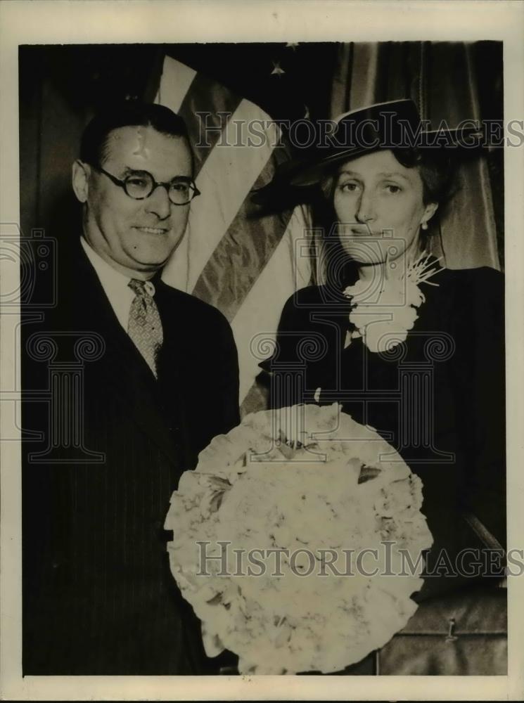 1942 Press Photo Lt. Gov. John C.bell, Jr. Crown Princess of Norway Philadlephia - Historic Images